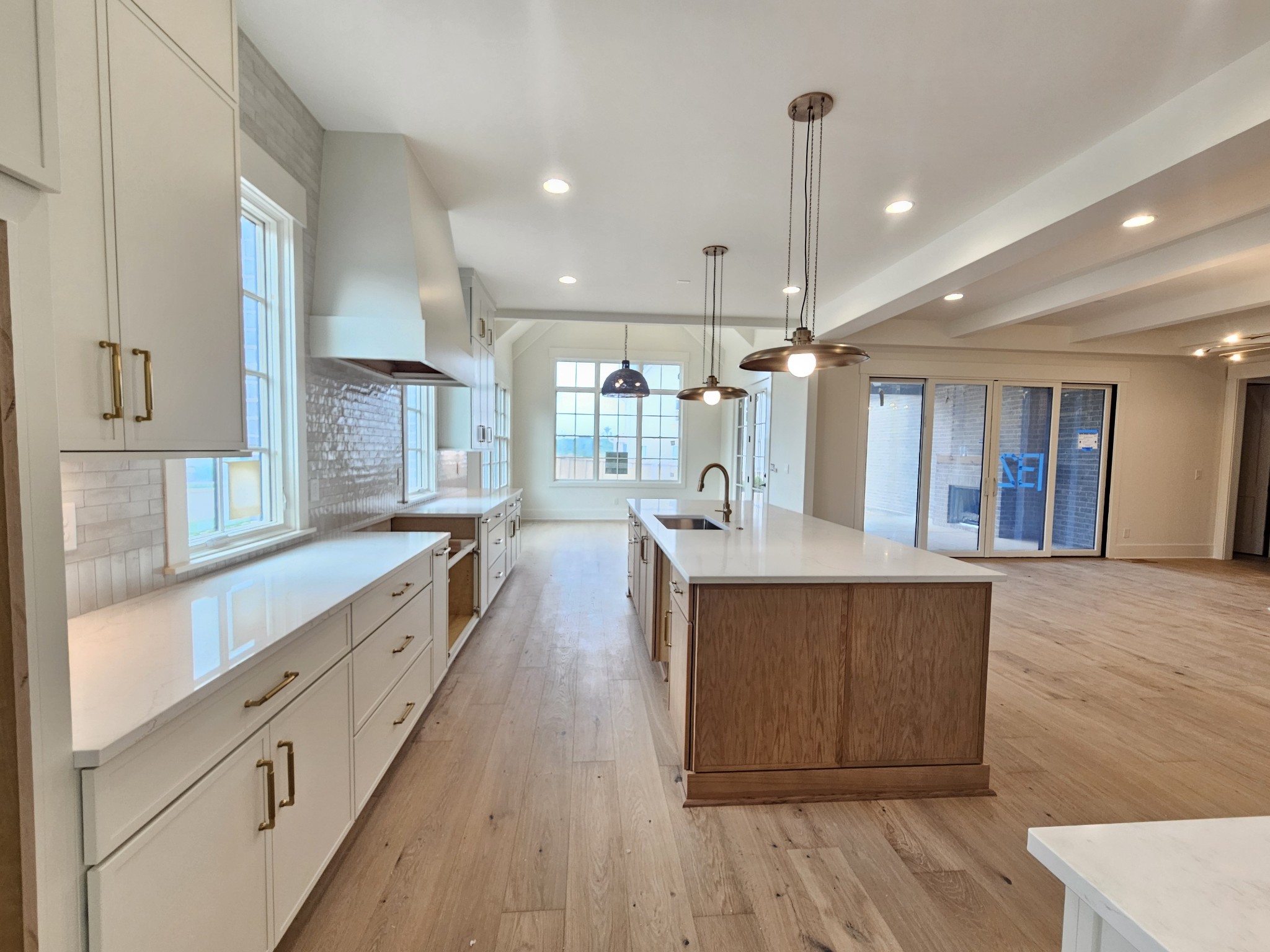 2966 Del Rio Pike Franklin, TN 37069 - Photo 10 of 54 Gallery Image 10