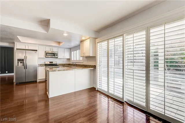 $569,990 | 331 Pella Drive, Henderson, NV 89014