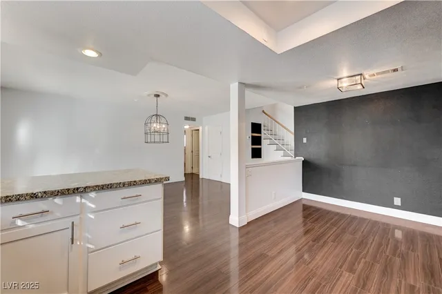 $569,990 | 331 Pella Drive, Henderson, NV 89014