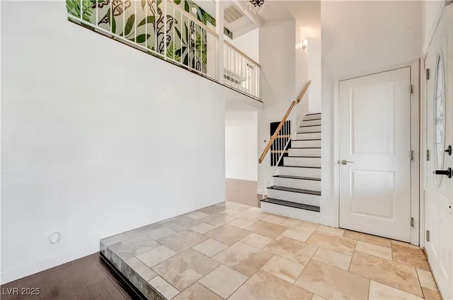 $569,990 | 331 Pella Drive, Henderson, NV 89014