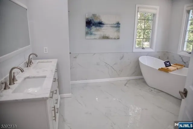 $1,299,000 | 5 Raquel Court, East Hanover, NJ 07936