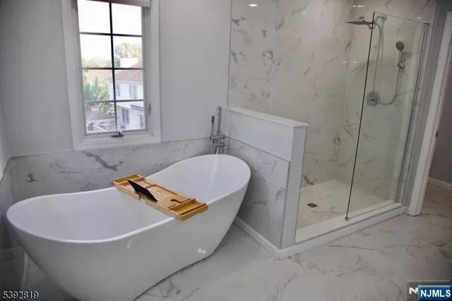 $1,299,000 | 5 Raquel Court, East Hanover, NJ 07936