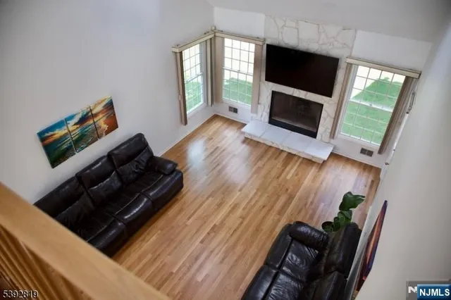 $1,299,000 | 5 Raquel Court, East Hanover, NJ 07936