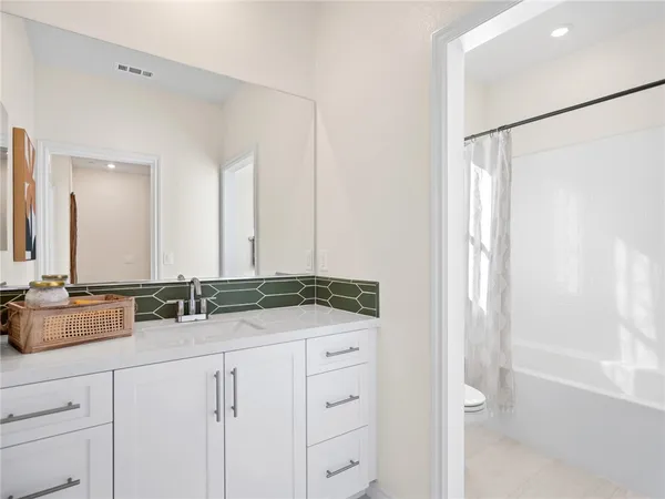 $959,900 | 11456 Artesia Boulevard, Artesia, CA 90701