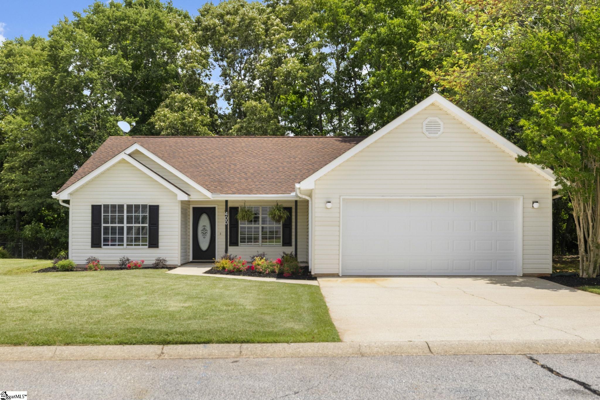 400 Hill Lane Mauldin, SC 29662 - Photo 2 of 30