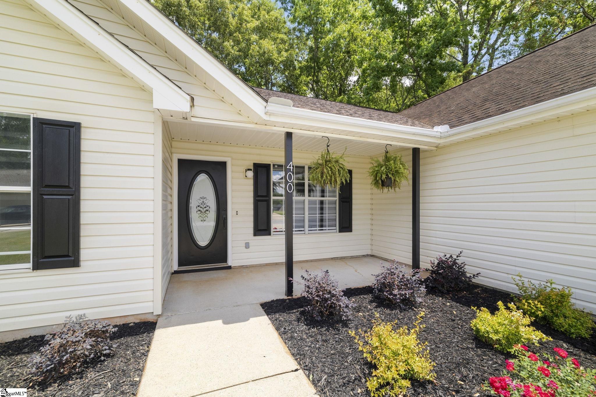 400 Hill Lane Mauldin, SC 29662 - Photo 5 of 30