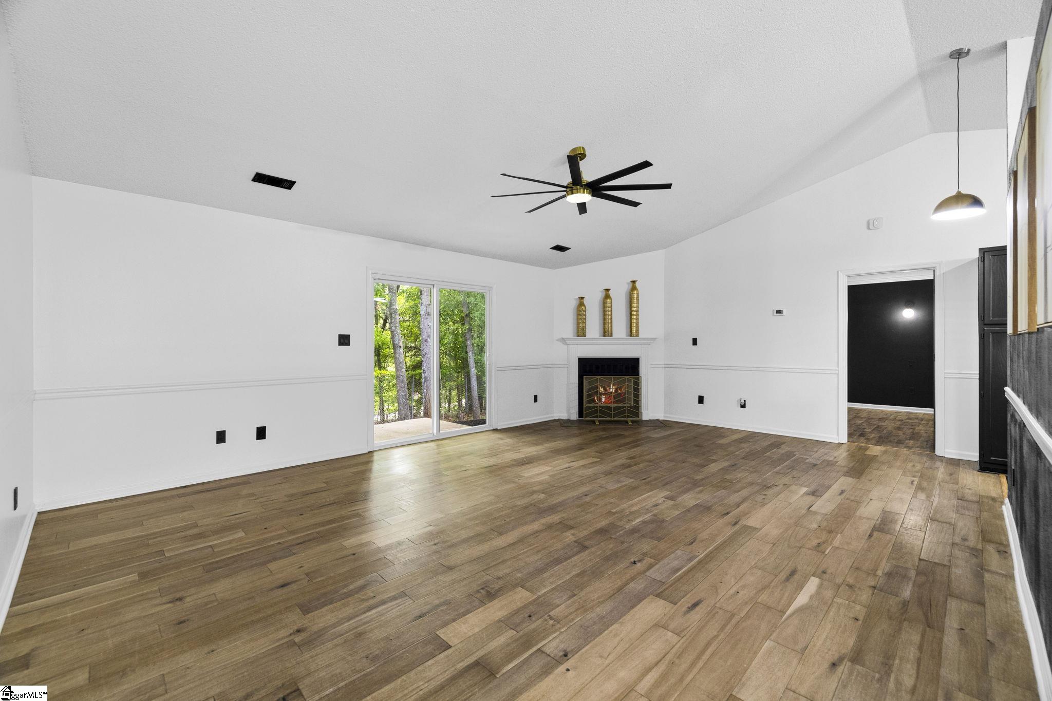 400 Hill Lane Mauldin, SC 29662 - Photo 6 of 30