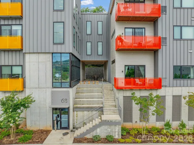 $479,000 | 68 Craven Street, Unit 401, Asheville, NC 28806