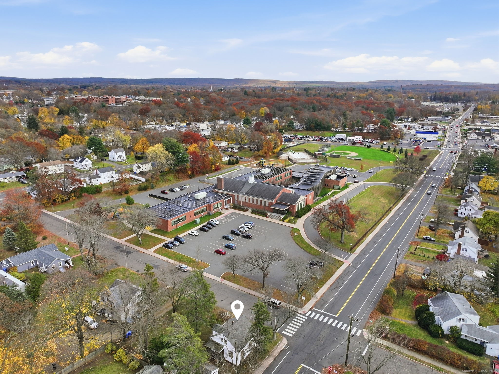 41 Windemere Street Manchester, CT 06042 - Photo 13 of 15 an aerial view of residential houses with outdoor space