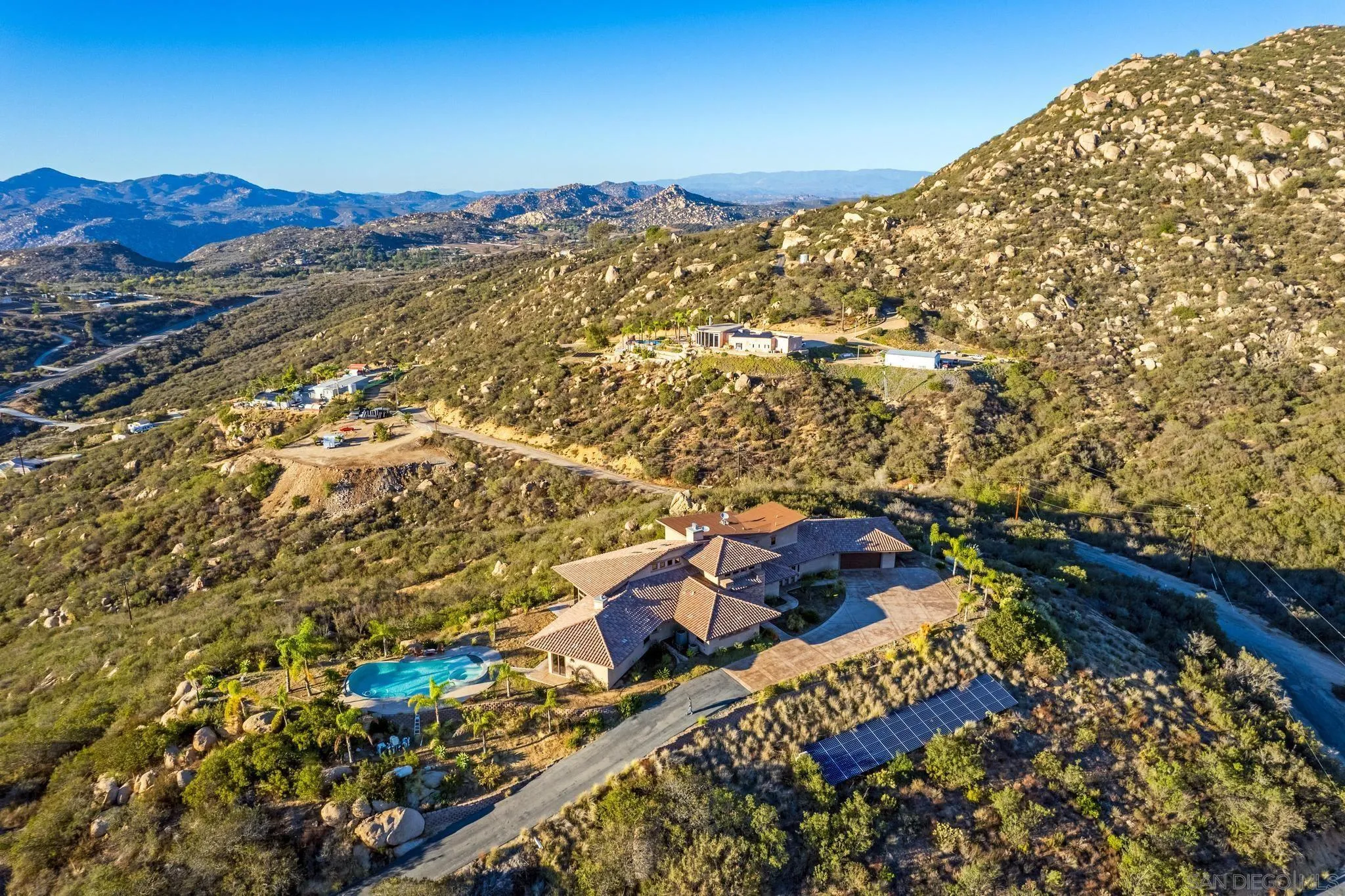 13791 Pata Ranch Road Lakeside, CA 92040 - Photo 61 of 72 Gallery Image 61