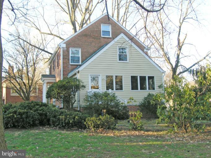 9516 Thornhill Road Silver Spring, MD 20901 - Photo 6 of 25 Exterior (General)