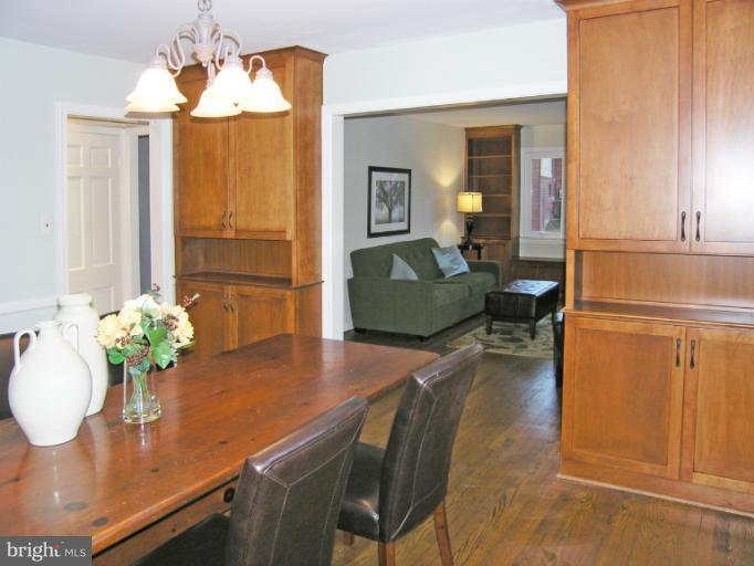 9516 Thornhill Road Silver Spring, MD 20901 - Photo 7 of 25 Dining Room