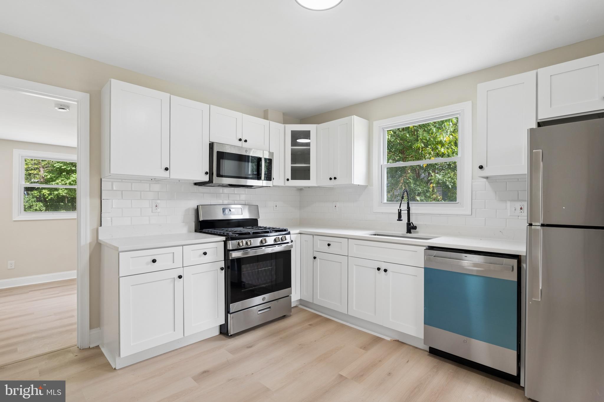 709 Templecliff Road Pikesville, MD 21208 - Photo 8 of 29