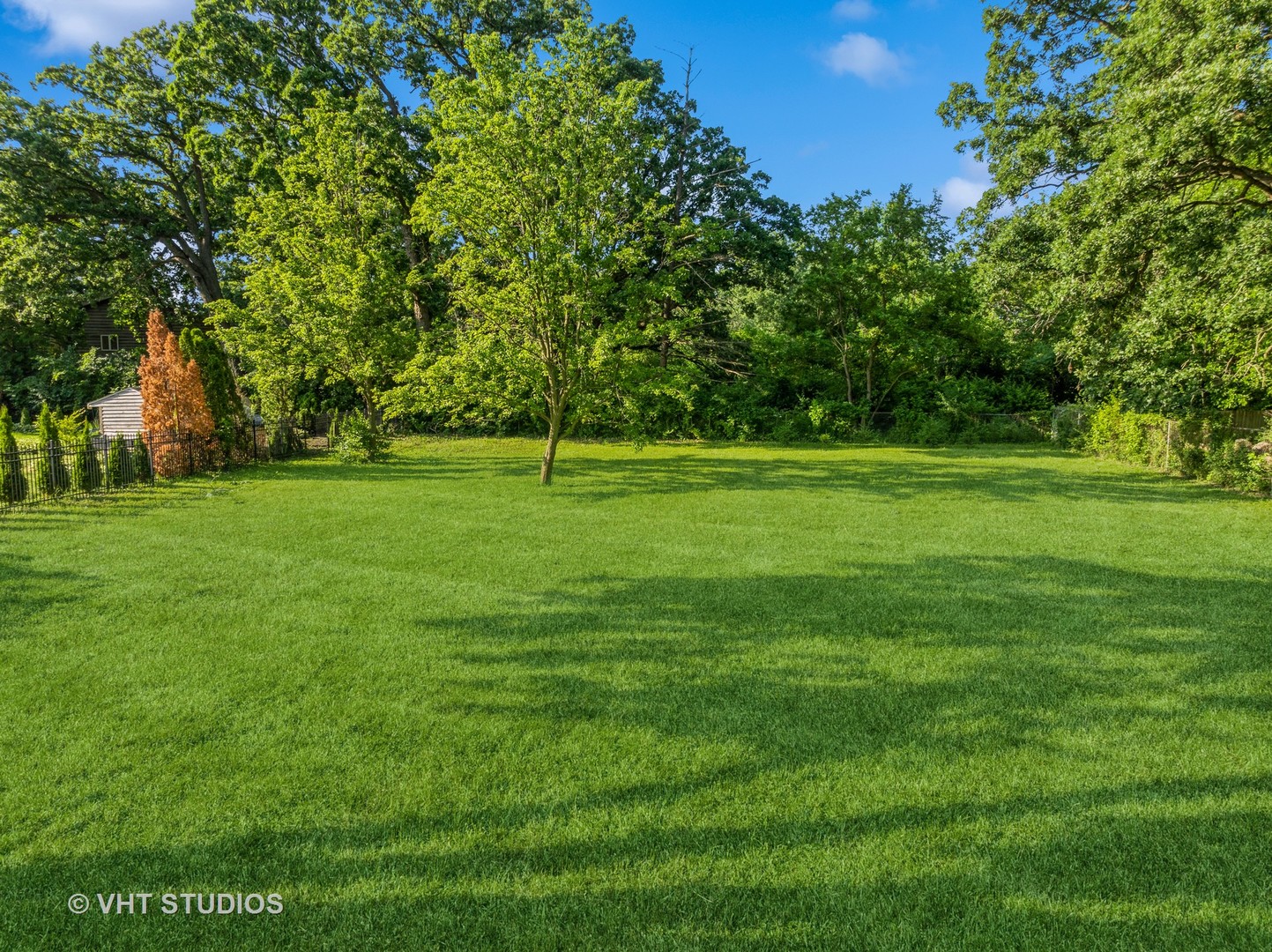9517 West Central Road Des Plaines, IL 60016 - Photo 15 of 23