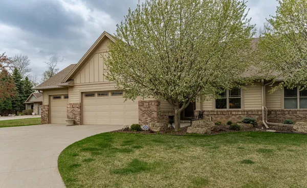 $1,100,000 | 575 Fox Chase Road, Rochester, MN 55902