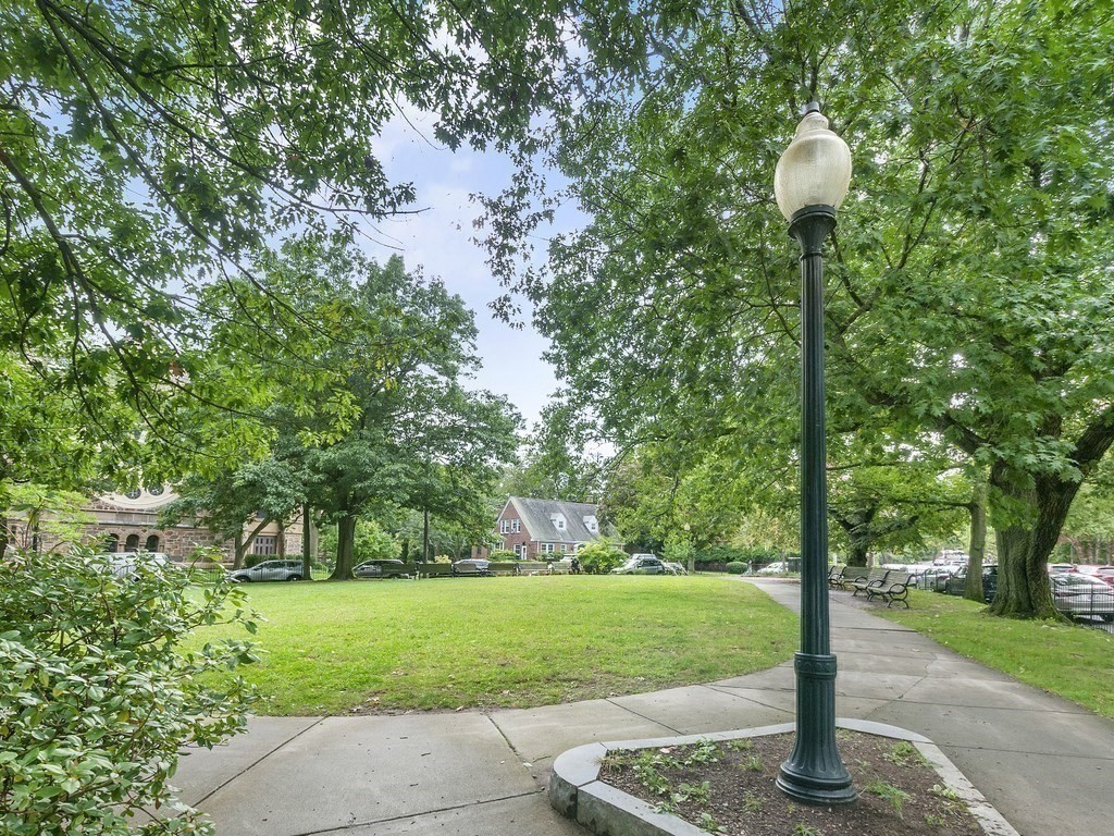 75 Park Street, Unit 8 Brookline, MA 02446 - Photo 12 of 15