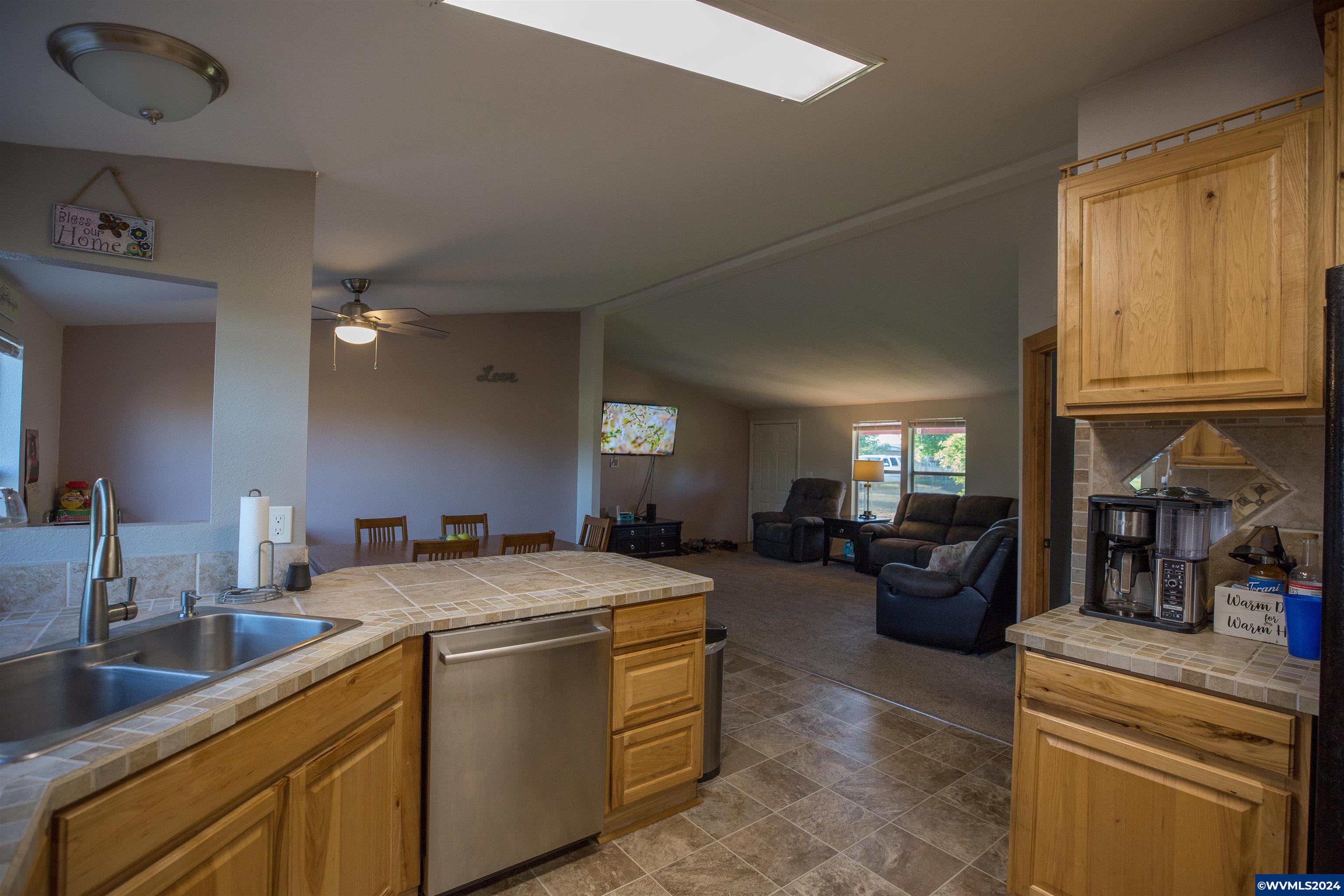 2835 Stoltz Hill Road Lebanon, OR 97355 - Photo 21 of 42 Gallery Image 21