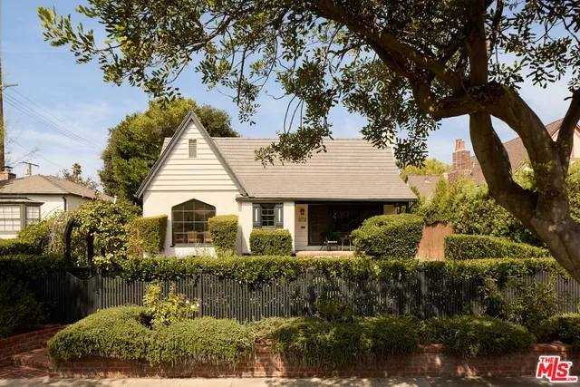 $1,895,000 | 2035 Monte Vista Street, Pasadena, CA 91107