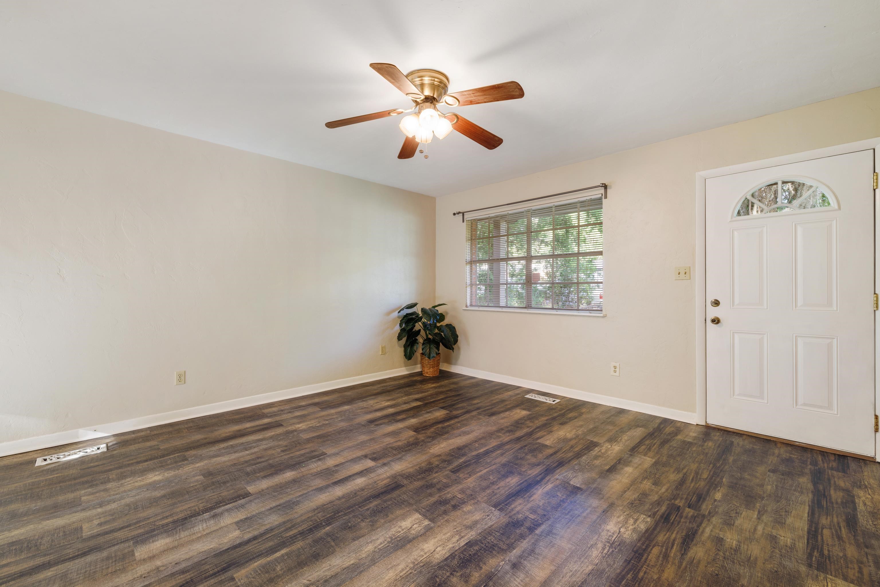 4126 Wiggington Road Tallahassee, FL 32303 - Photo 23 of 29 Gallery Image 23