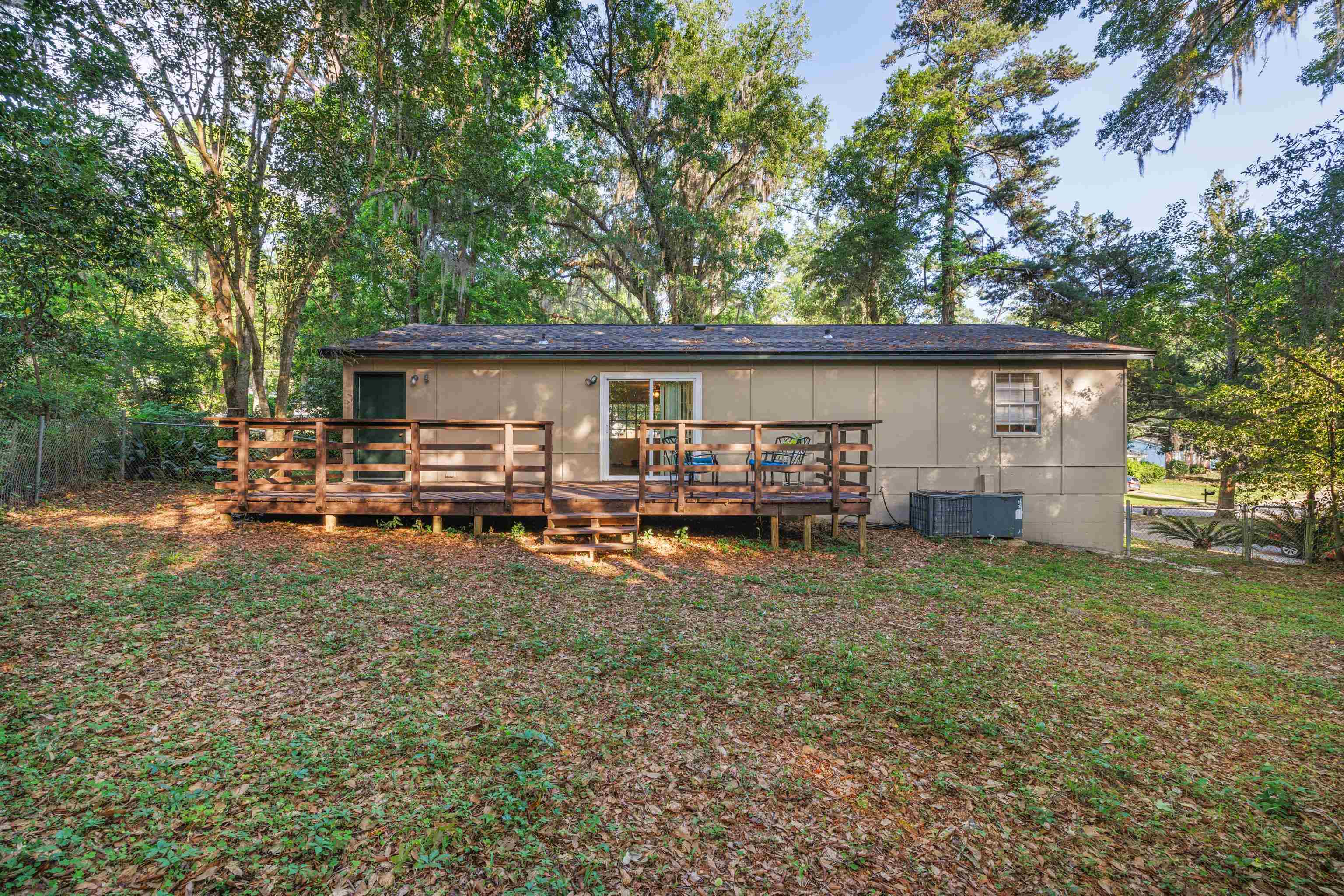 4126 Wiggington Road Tallahassee, FL 32303 - Photo 4 of 29 Gallery Image 4
