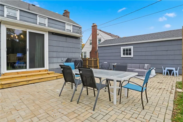 $257,000 | 129 Montclair Drive, Irondequoit, NY 14617