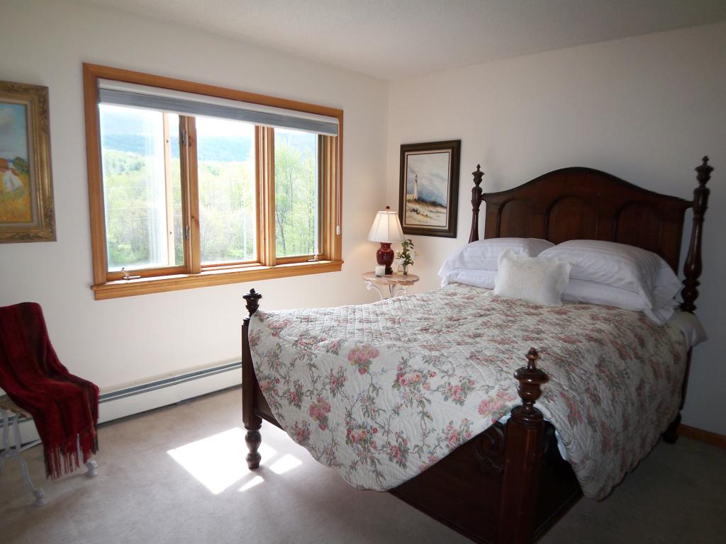 284 Meadow Ridge Road Manchester, VT 05255 - Photo 18 of 23 Gallery Image 18