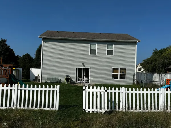 $319,500 | 1685 Fair Weather Drive, Pendleton, IN 46064