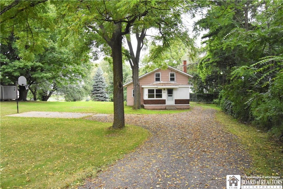 10170 West Main Street Ripley, NY 14775 - Photo 1 of 1