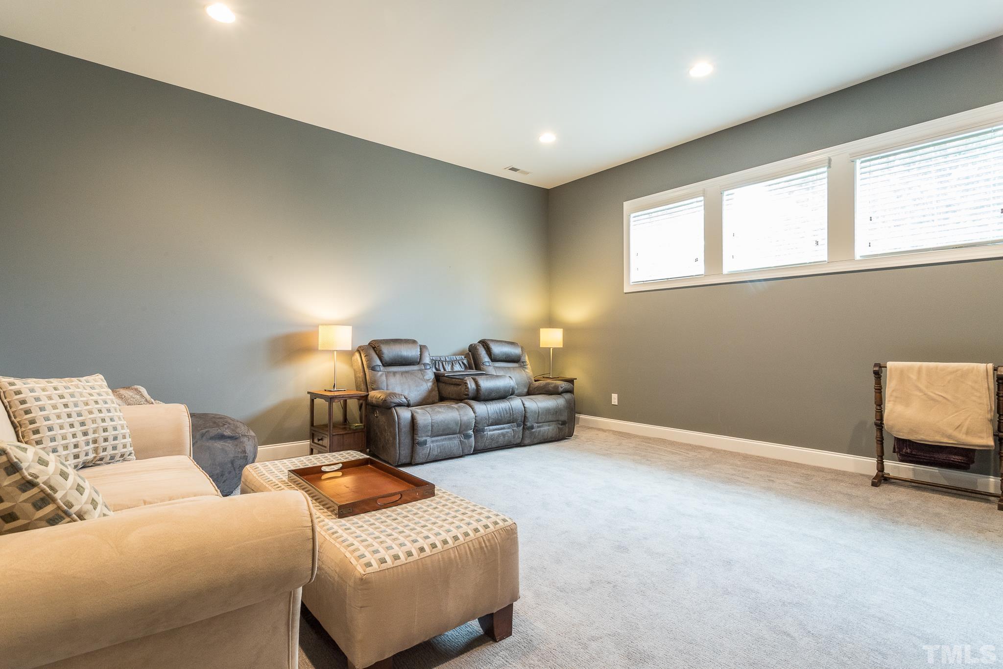 5281 Aleppo Lane Raleigh, NC 27613 - Photo 38 of 57 a living room with furniture