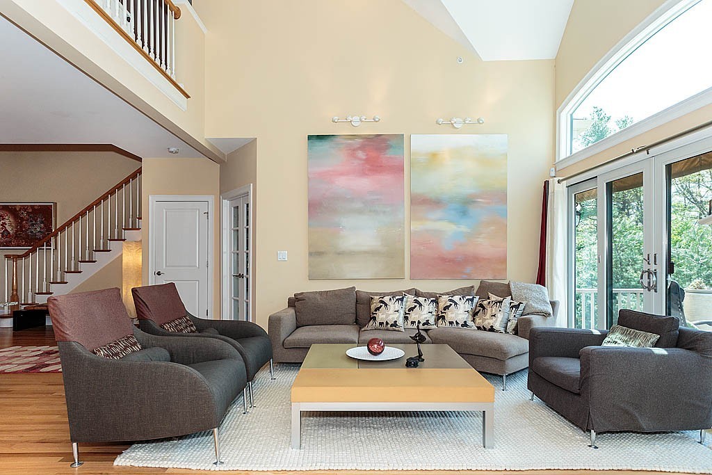 11 South Cottage Road, Unit 11 Belmont, MA 02478 - Photo 4 of 20 Gallery Image 4