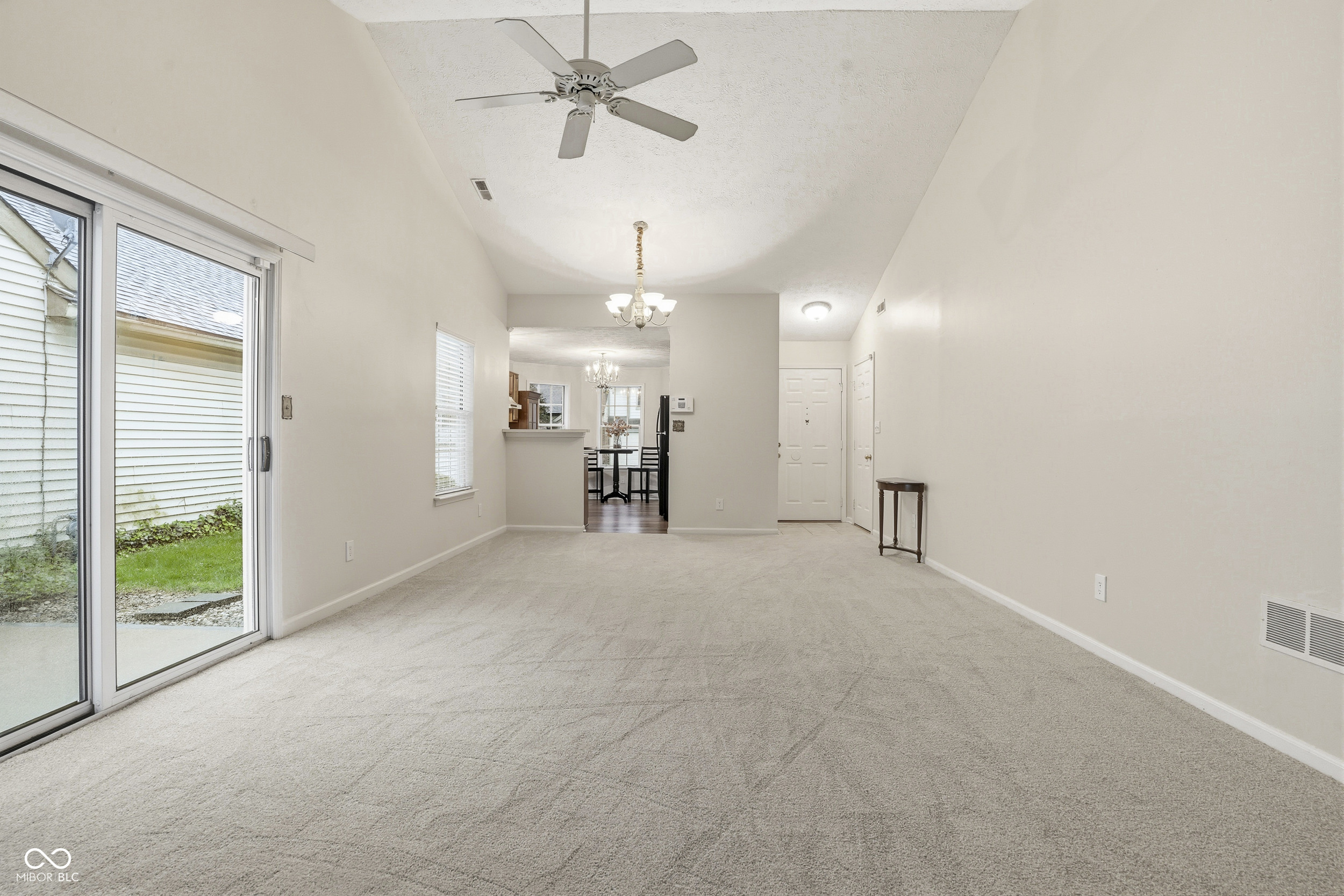 9652 Pine Ridge E Drive Fishers, IN 46038 - Photo 7 of 22