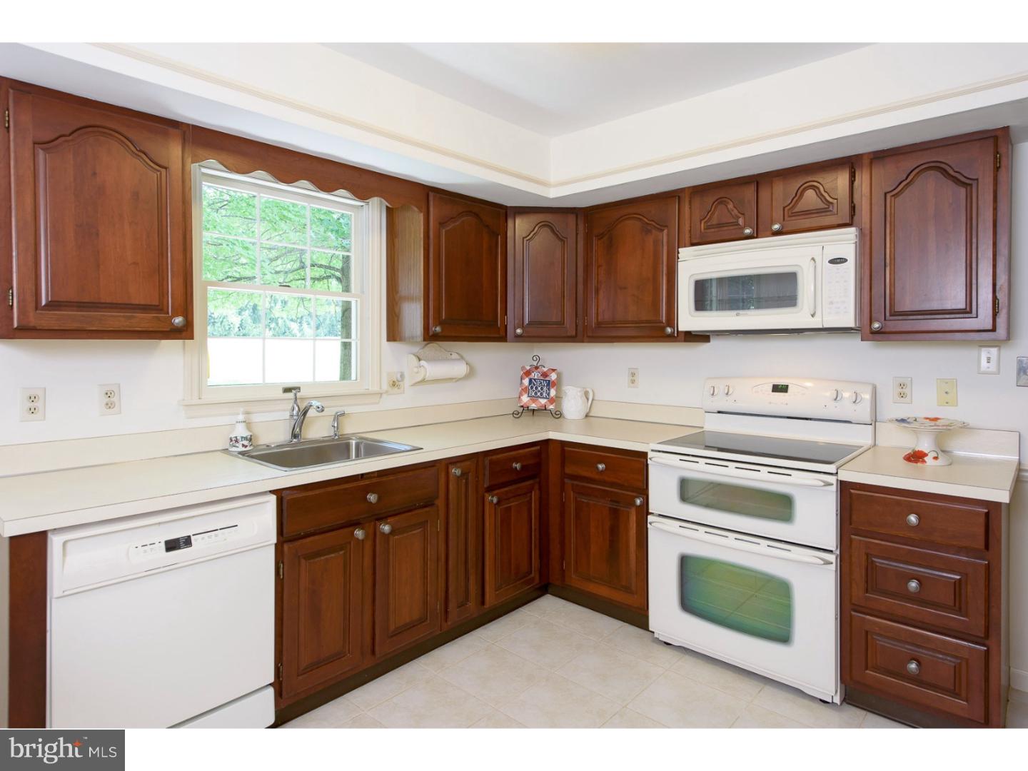845 Peck Road Downingtown, PA 19335 - Photo 8 of 24 Gallery Image 8