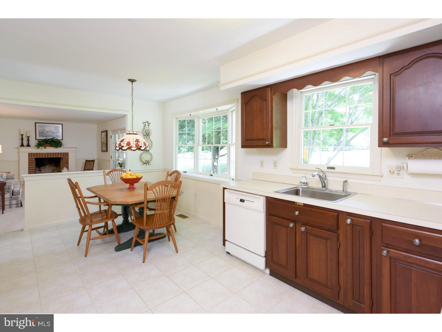 845 Peck Road Downingtown, PA 19335 - Photo 9 of 24 Gallery Image 9