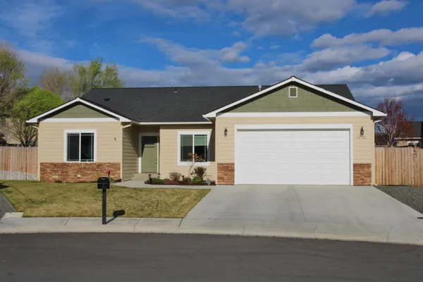 $479,000 | 3711 Valinda Way, Klamath Falls, OR 97603