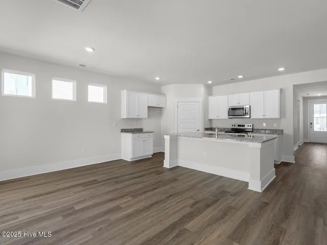 $403,090 | 240 Surfside Lndg Boulevard, Unit LOT 45, Hubert, NC 28539