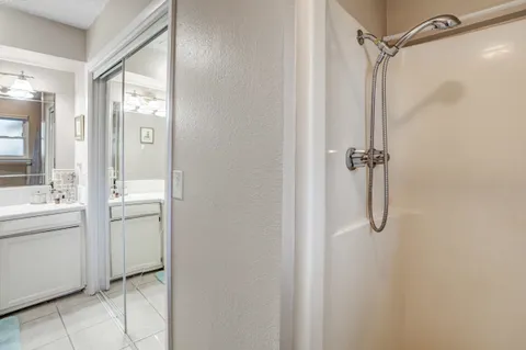 $300,000 | 1113 Ash Drive, Marble Falls, TX 78654