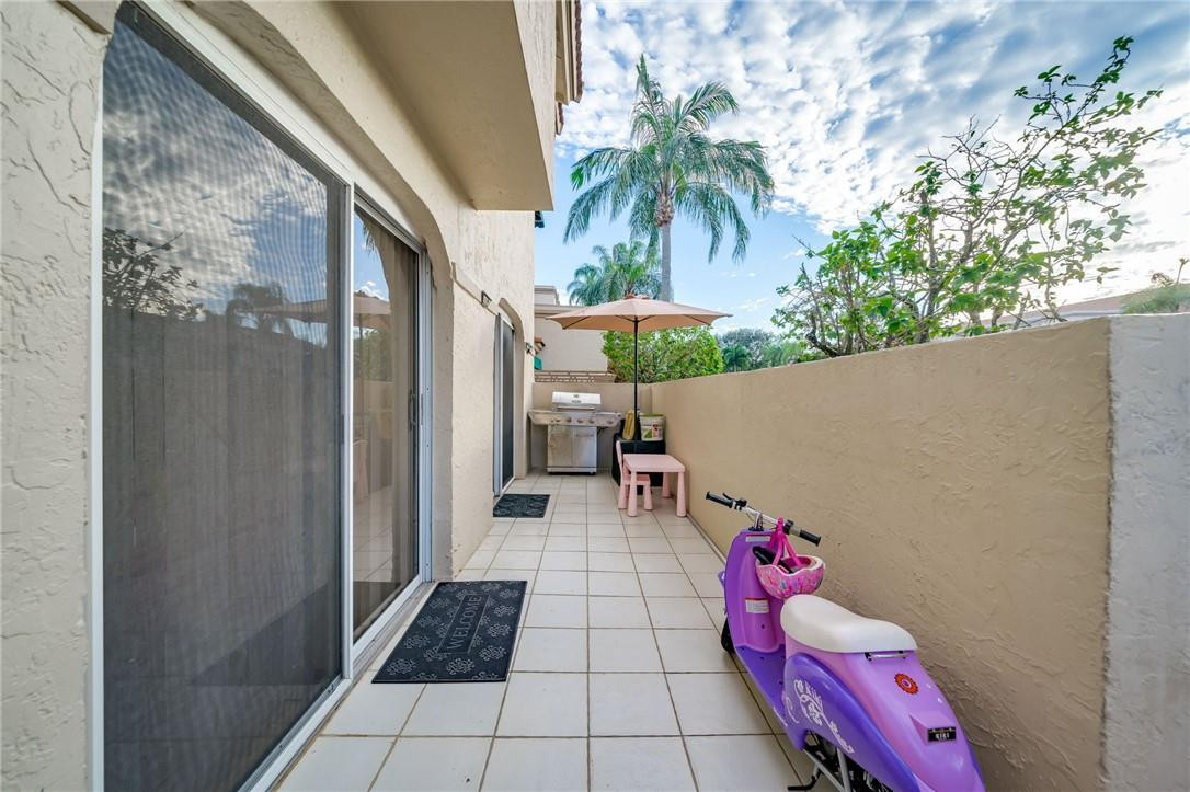 6675 Via Regina, Unit 6675 Boca Raton, FL 33433 - Photo 5 of 43 Photo 5