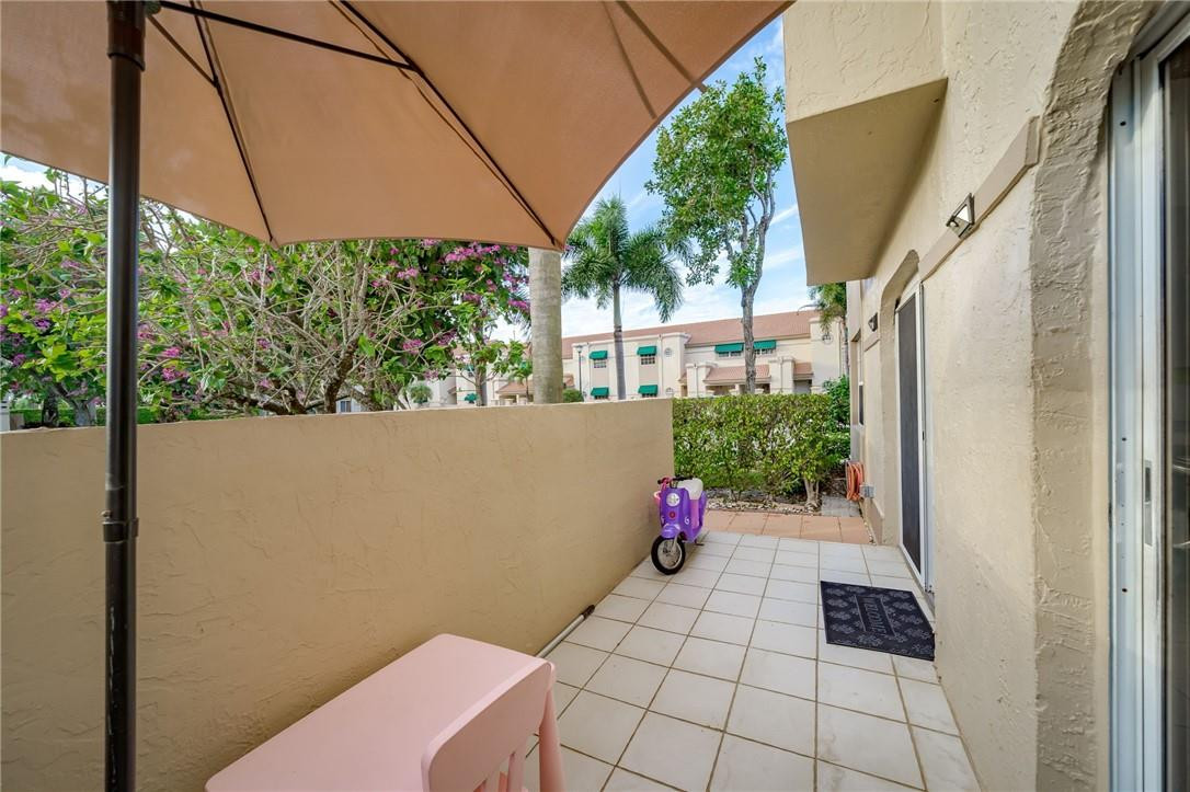6675 Via Regina, Unit 6675 Boca Raton, FL 33433 - Photo 6 of 43 Photo 6