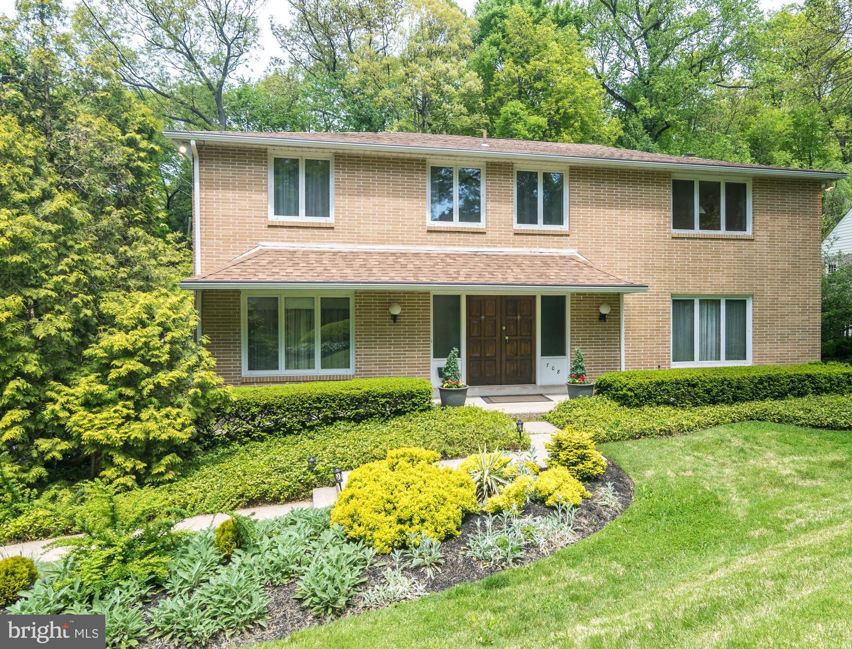 708 Custis Road Glenside, PA 19038 - Photo 4 of 61 Gallery Image 4