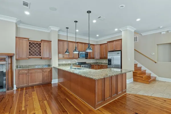 $3,000 | 1842 Ashley Hall Way, Tallahassee, FL 32308