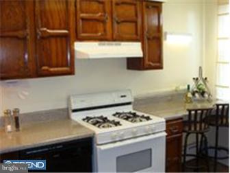 1003 East Rittenhouse Street Philadelphia, PA 19138 - Photo 5 of 11 Kitchen