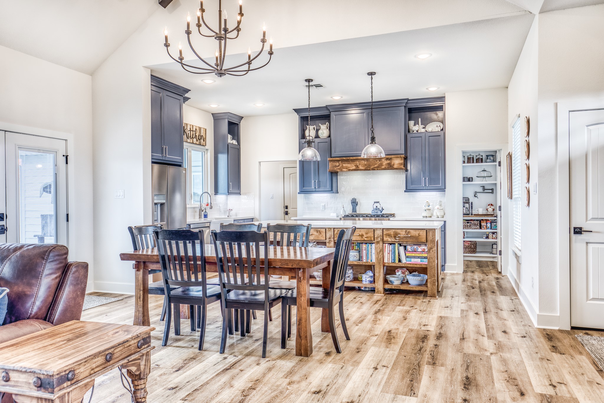 233 Randi Road Bellville, TX 77418 - Photo 11 of 46