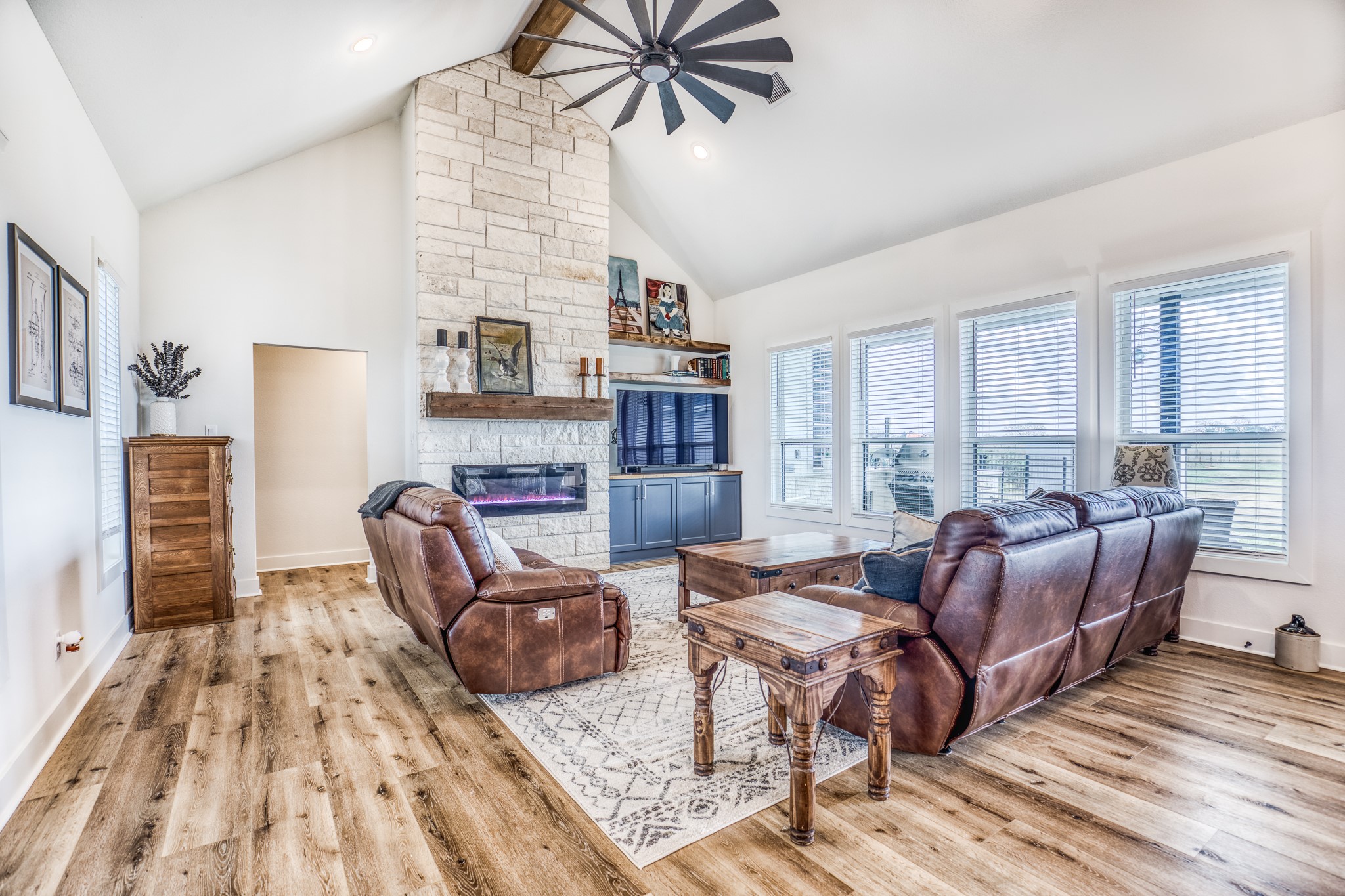 233 Randi Road Bellville, TX 77418 - Photo 8 of 46