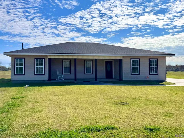 $235,000 | 497 Bayou Dularge Road, Houma, LA 70363