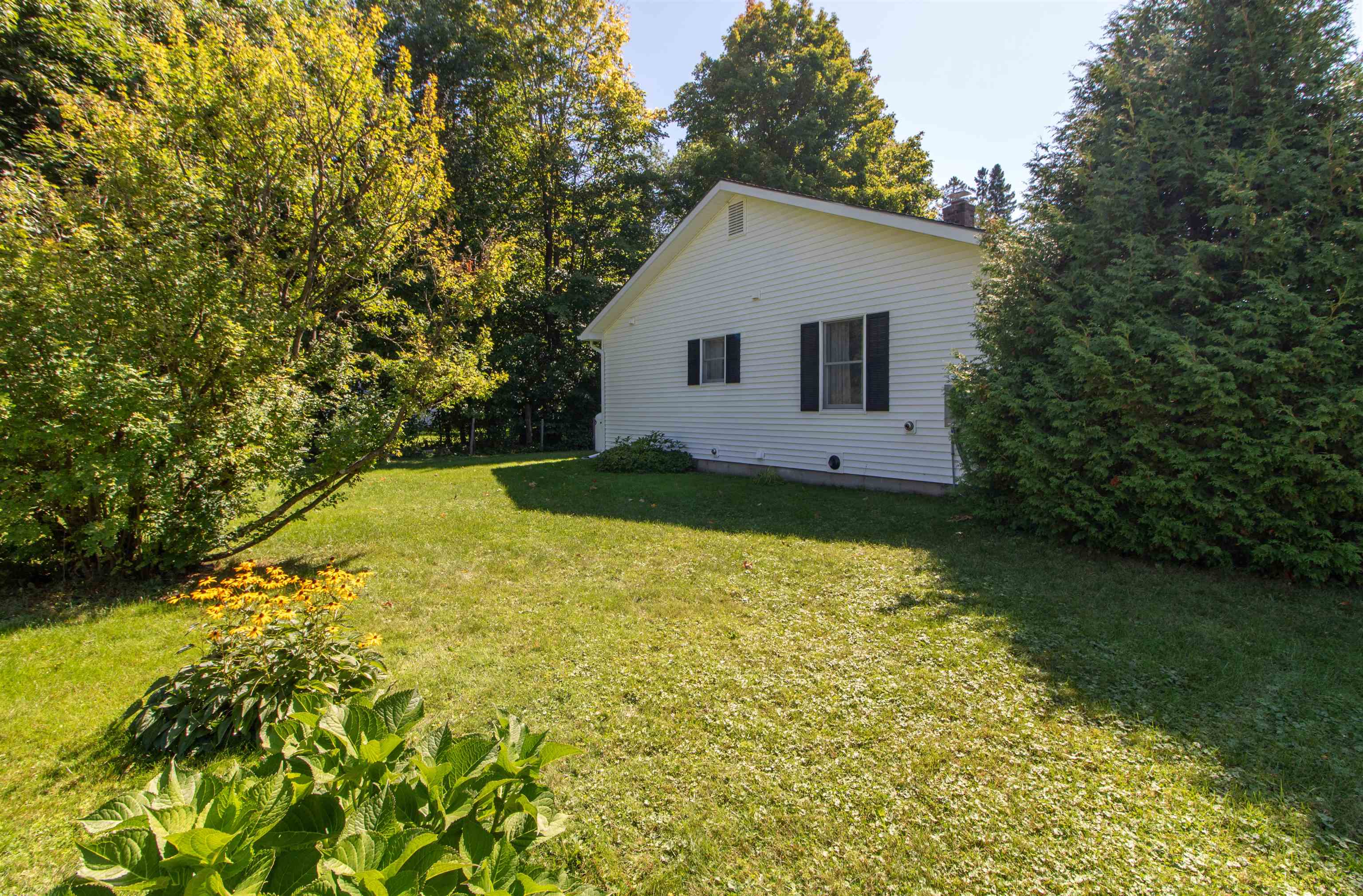 49 Forest Avenue Derby, VT 05830 - Photo 33 of 48 Gallery Image 33