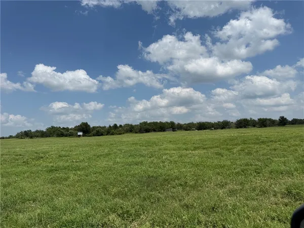 $389,500 | 5409 Fm 979 (lot 1), Cameron, TX 76520