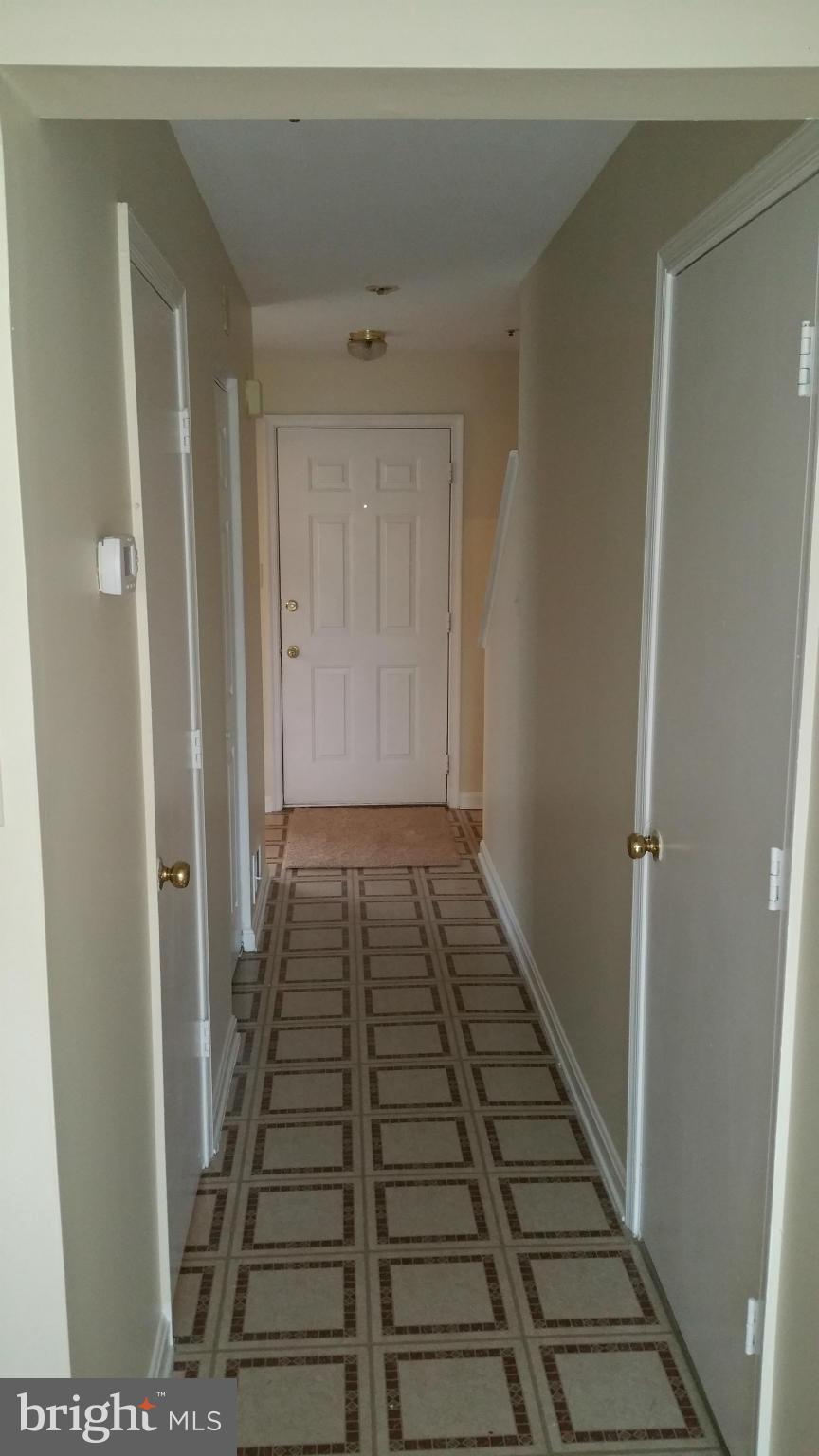 6617 Ronald Road Capitol Heights, MD 20743 - Photo 9 of 29 Hall