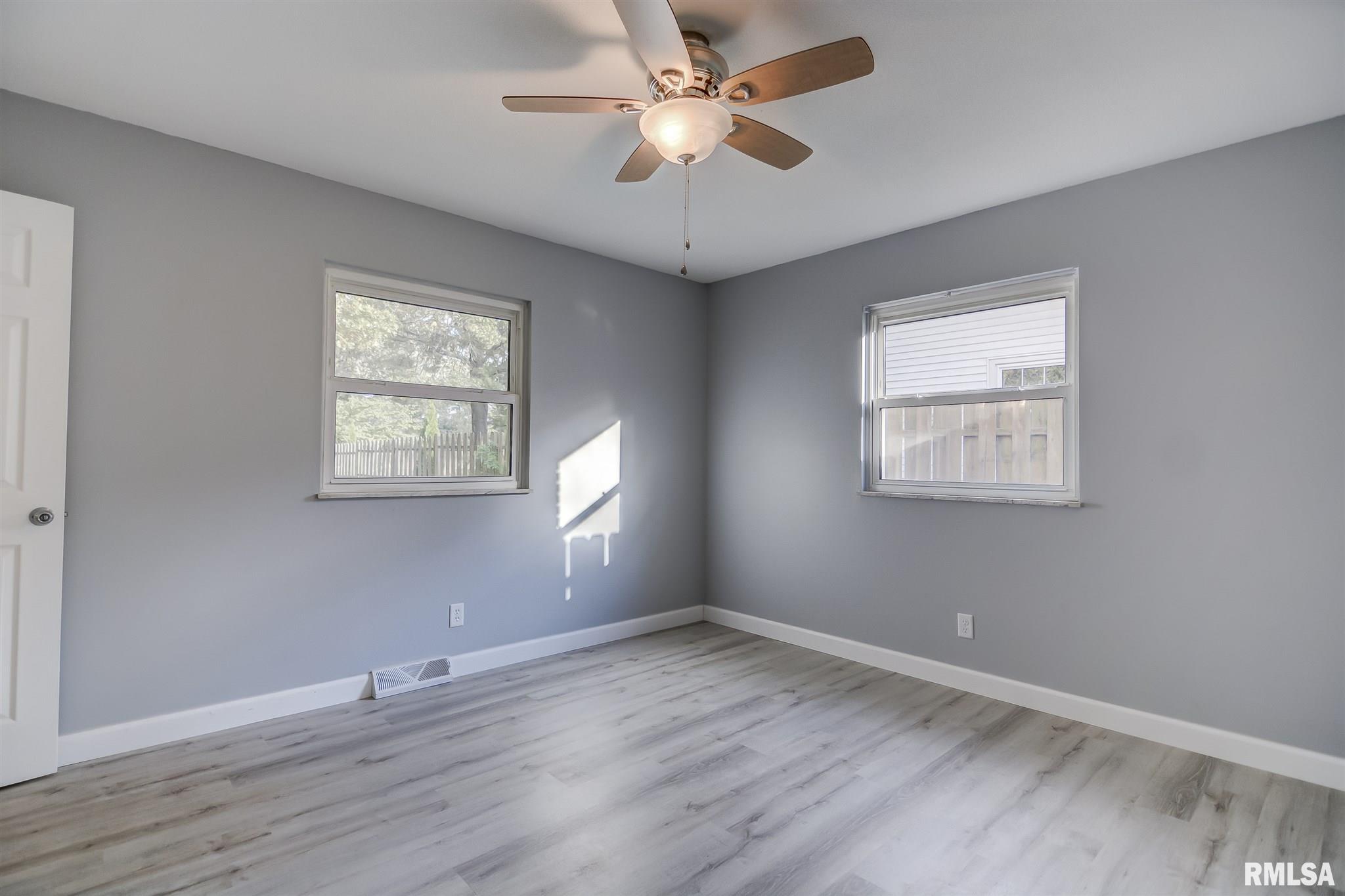 30 Andover Drive Springfield, IL 62704 - Photo 17 of 33 Gallery Image 17