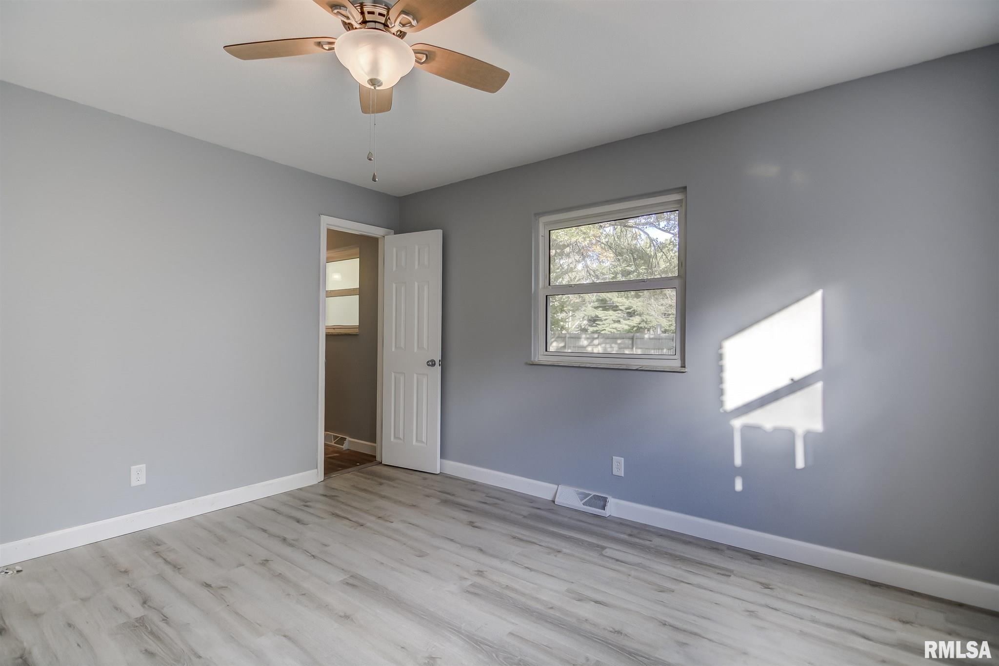 30 Andover Drive Springfield, IL 62704 - Photo 18 of 33 Gallery Image 18