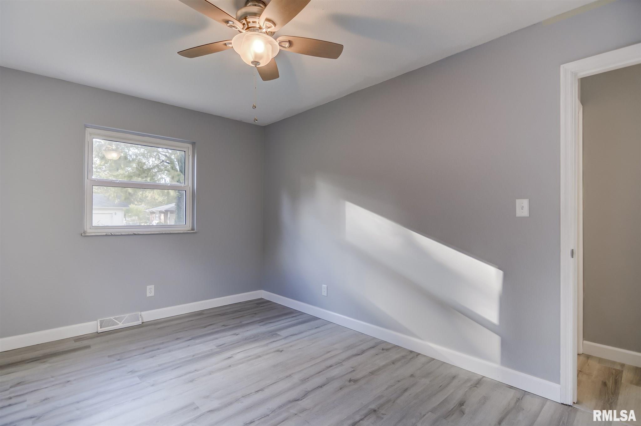 30 Andover Drive Springfield, IL 62704 - Photo 22 of 33 Gallery Image 22